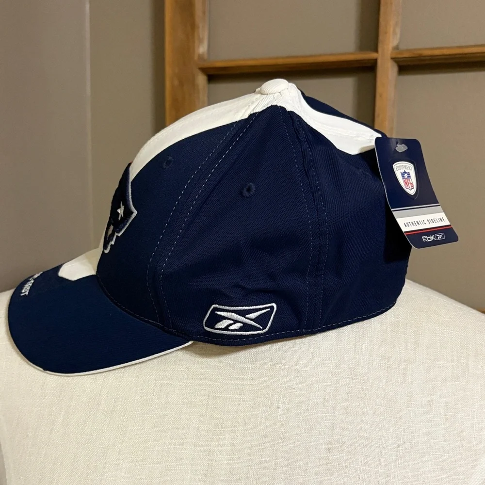 NFL New England Patriots Navy Blue fitted ball Cap hat size M/L